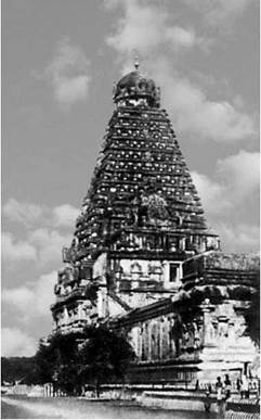 Фото храма Брихадешвара в Танжури. Х-ХI вв.