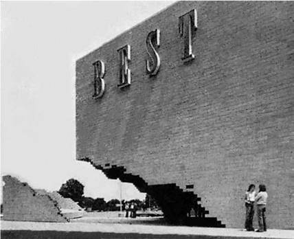 Фото универмага « Бест ». Архитектурное обьэднання «Сайт ». США. 1977г.