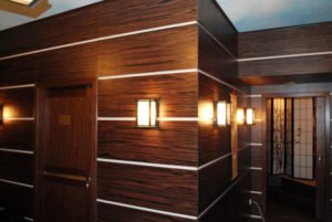 Деревянные стеновые панели для облицовки квартиры